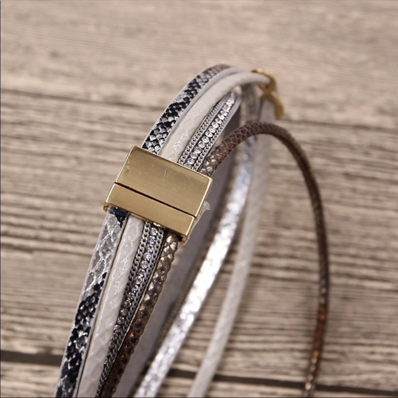 Wrap Bracelet (nwt)🚫Last one🚫 - Picture 4 of 4